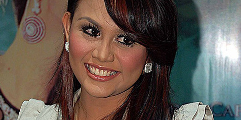 Penyanyi yang berkilau tanpa audisi & yang pudar dari gemerlap audisi Penyanyi yang berkilau tanpa audisi & yang pudar dari gemerlap audisi