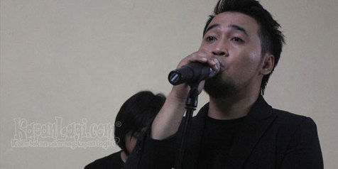 Penyanyi yang berkilau tanpa audisi & yang pudar dari gemerlap audisi Penyanyi yang berkilau tanpa audisi & yang pudar dari gemerlap audisi