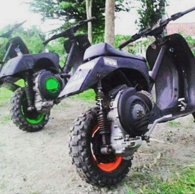 Cuma orang Indonesia yang bisa 'sulap' Vespa jadi begini