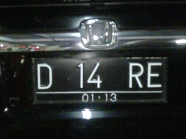 20 Pelat kendaraan unik bikin kamu tertawa