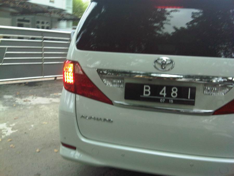 20 Pelat kendaraan unik bikin kamu tertawa