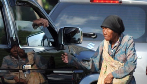 Kamu kerap menjumpai ini saat berhenti di lampu merah