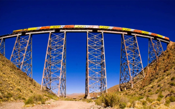 Inilah 11 jalur kereta paling ekstrem di dunia, ada dari Indonesia