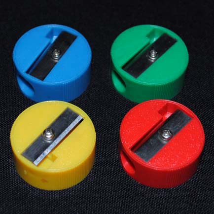 Alat-alat tulis jadul ini melegenda, bahkan ada yang menyerupai tablet