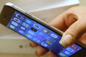 Sumbang sperma di tempat ini bisa dapat iPhone 6s lho, kamu mau nggak?