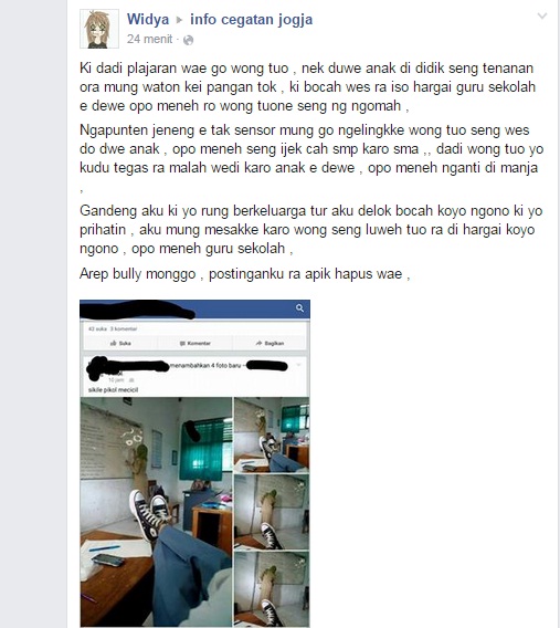 Kelakuan siswa angkat kaki ke meja saat guru menulis, jangan ditiru!