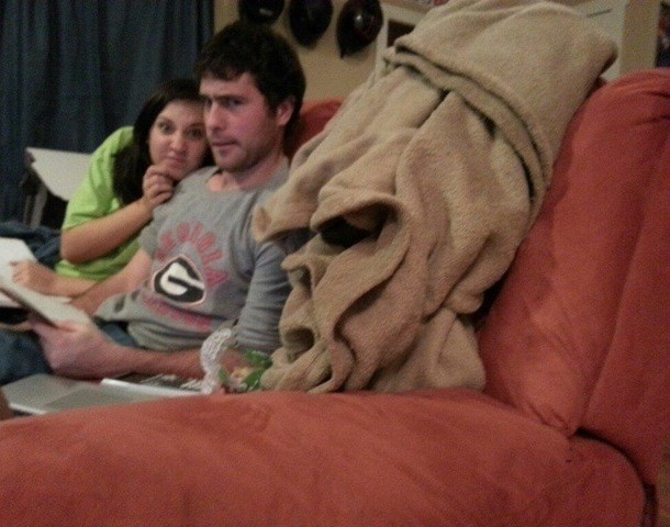 20 Benda ini membentuk 'wajah' yang menyeramkan, bikin merinding! 20 Benda ini membentuk 'wajah' yang menyeramkan, bikin merinding!