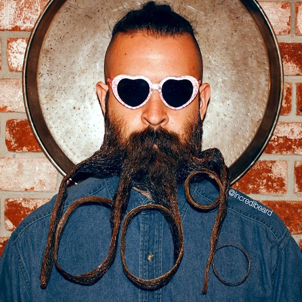 Mereka tampil dengan model jambang tak lazim, masihkah tetap keren?