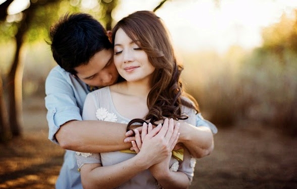 Semerbak bau-bauan ini meski tidak wangi, tapi kamu senang menciumnya Semerbak bau-bauan ini meski tidak wangi, tapi kamu senang menciumnya