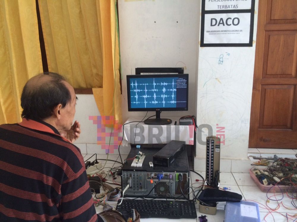 Djaka Sasmita, bergelar doktor tapi anaknya tak lulus SMA, kenapa? Djaka Sasmita, bergelar doktor tapi anaknya tak lulus SMA, kenapa?