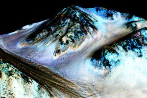 NASA konfirmasi tanda-tanda air mengalir di Mars