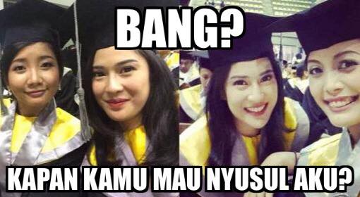 19 Meme wisuda yang bakal bikin kamu meringis sendiri