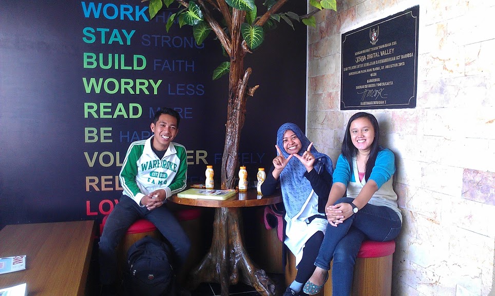 Keren, kini kamu bisa datang ke resepsi secara online