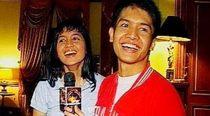 Jalinan cinta 10 pasangan artis ini kandas, pacaran lama tak jaminan!