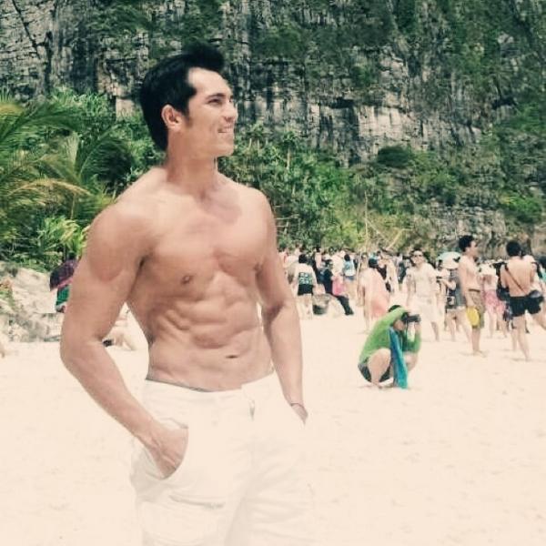 Sederet hot papa yang bikin cewek berdesir-desir