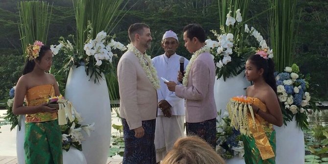 5 Model pernikahan menggelikan yang pernah terjadi di Indonesia