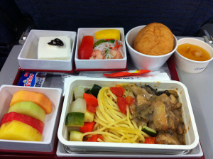 22 Foto menu makanan di pesawat ini dijamin bakal bikin kamu ngiler! 22 Foto menu makanan di pesawat ini dijamin bakal bikin kamu ngiler!