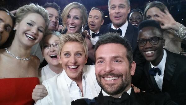 8 Foto selfie ini disebut paling fenomenal di internet, bikin heboh!