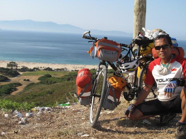 Bambang Hertadi, taklukkan lima benua dengan sepeda, ampuh banget!