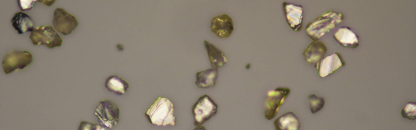 Pakai berlian untuk melawan kanker