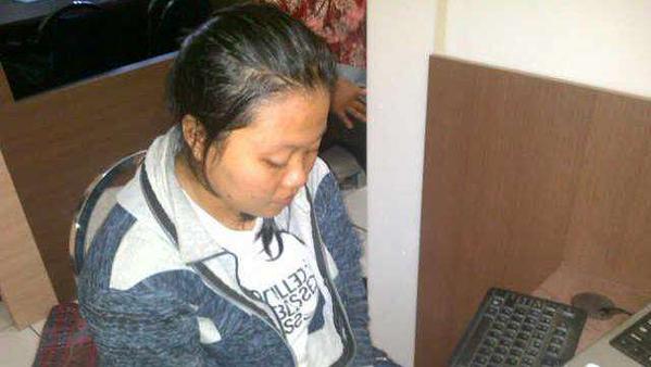 Mahasiswi PTN kok posting foto bunuh hewan langka, apa sebabnya ya?