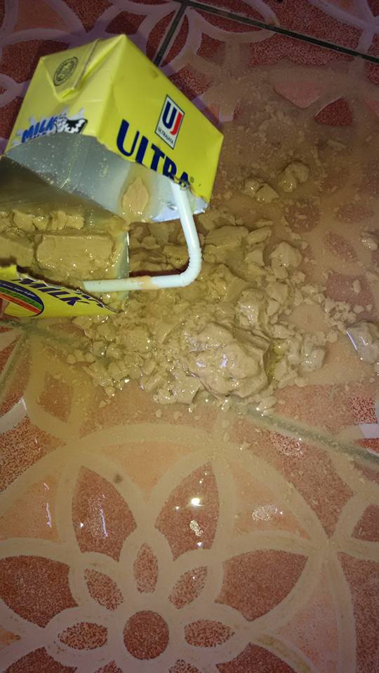 Diminum terasa asam, ternyata susu kemasan ini dalamnya menggumpal