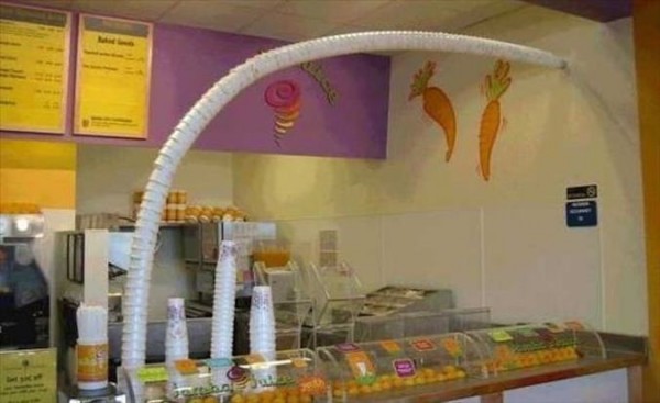 22 Orang ini kurang kerjaan banget, kegiatan mereka bikin geregetan!