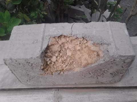 Hati-hati, paving isi batu padas beredar di masyarakat