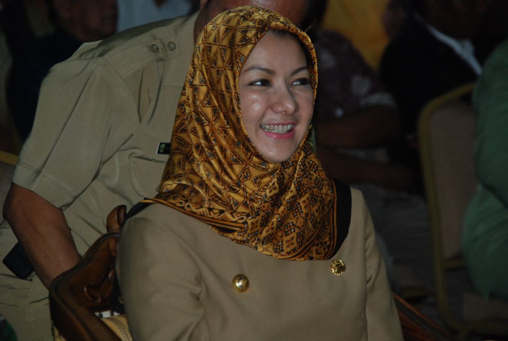 7 Kepala Daerah berparas cantik di Indonesia, ada dari daerahmu? 7 Kepala Daerah berparas cantik di Indonesia, ada dari daerahmu?