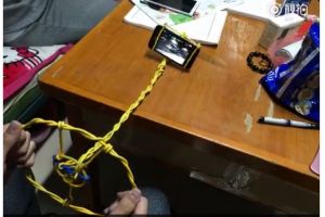 VIDEO: Ini cara unik mainkan game balapan di ponsel