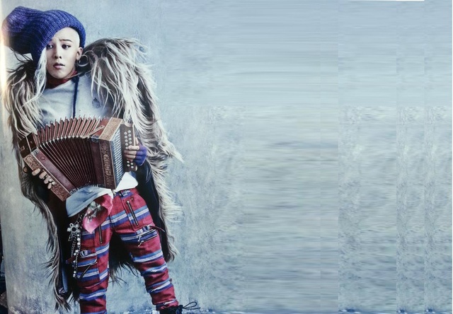 Jangan pakai 13 busana K-Pop ini di Indonesia, nanti kamu jadi norak!