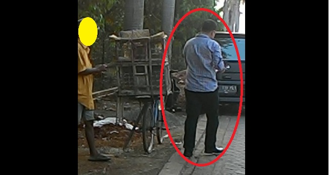 Borong burung dari pedagang lalu dilepaskan, pria ini tuai pujian