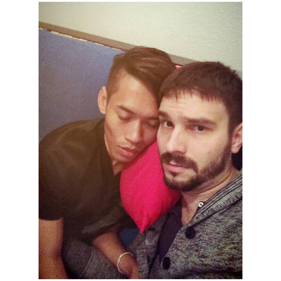 Pasangan gay viral asal Thailand ini akhirnya menikah, kamu setuju?