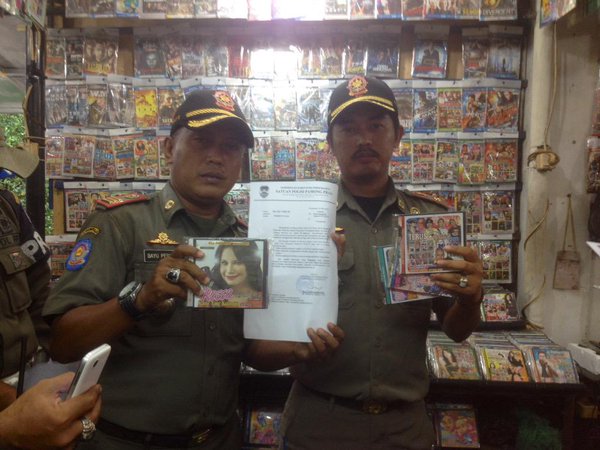 30 Evolusi format musik, dari piringan hitam ke digital, keren! 30 Evolusi format musik, dari piringan hitam ke digital, keren!