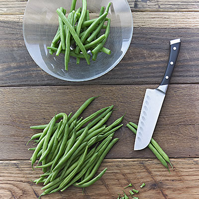 Kamu susah buang air besar? Coba 14 makanan ini dijamin lancar