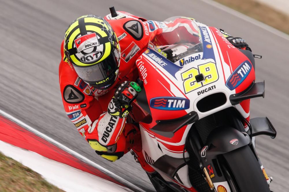 4 Teori konspirasi yang bisa terjadi di MotoGP Valencia 4 Teori konspirasi yang bisa terjadi di MotoGP Valencia