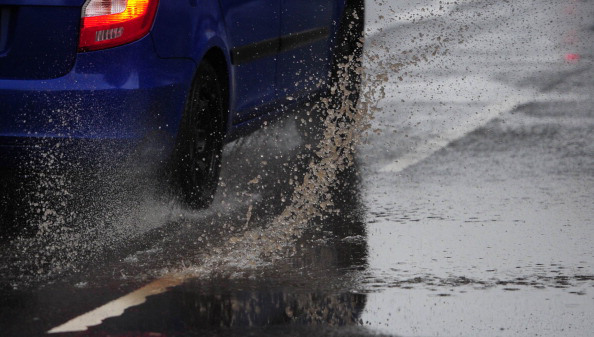 Fakta-fakta berikut ini terjadi ketika hujan pertama turun ke bumi