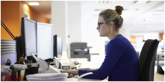 10 Kebiasaan buruk ini picu kamu derita sakit punggung, hindari! 10 Kebiasaan buruk ini picu kamu derita sakit punggung, hindari!