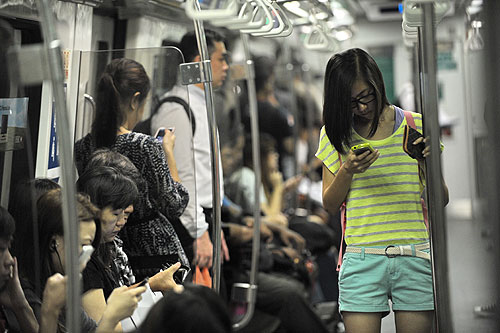 10 Kebiasaan buruk ini picu kamu derita sakit punggung, hindari! 10 Kebiasaan buruk ini picu kamu derita sakit punggung, hindari!