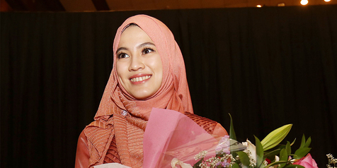 12 Artis cantik ini memilih menikah di usia muda, kamu kapan? 12 Artis cantik ini memilih menikah di usia muda, kamu kapan?