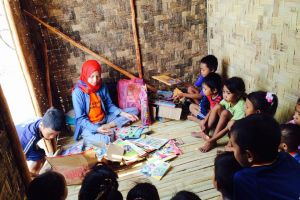 Lewat Ruang Mimpi, Aikha berikan les gratis bagi anak daerah terpencil