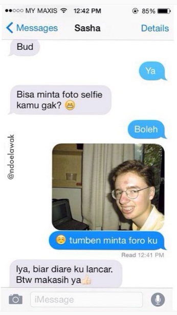 23 Balasan SMS bikin geli, buktikan kalau orang Indonesia itu kreatif! 23 Balasan SMS bikin geli, buktikan kalau orang Indonesia itu kreatif!