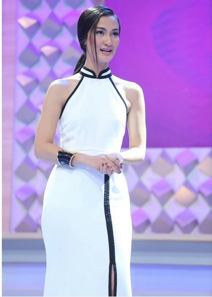 15 Artis Indonesia yang cocok berperan sebagai 'Gadis Bond' 15 Artis Indonesia yang cocok berperan sebagai 'Gadis Bond'