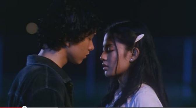 14 Adegan ini akan mengingatkanmu tentang 'manisnya' film AADC1