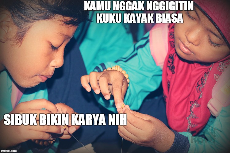 Kamu tak sadar sering menggigit kuku? Ini lho 15 cara menghentikannya