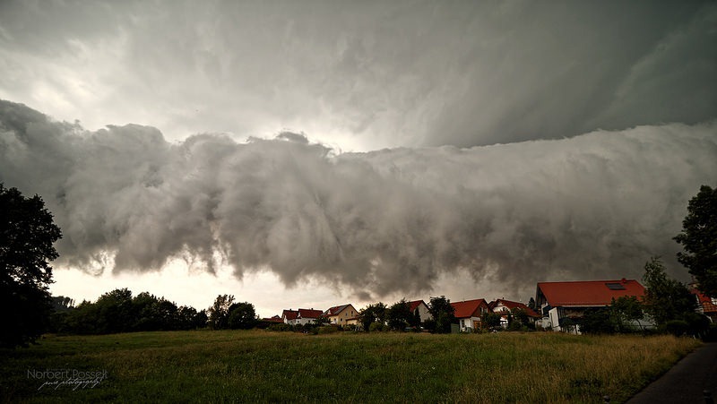 80 Gambar Awan Mirip Tsunami Terlihat Keren 80 Gambar Awan Mirip Tsunami Terlihat Keren
