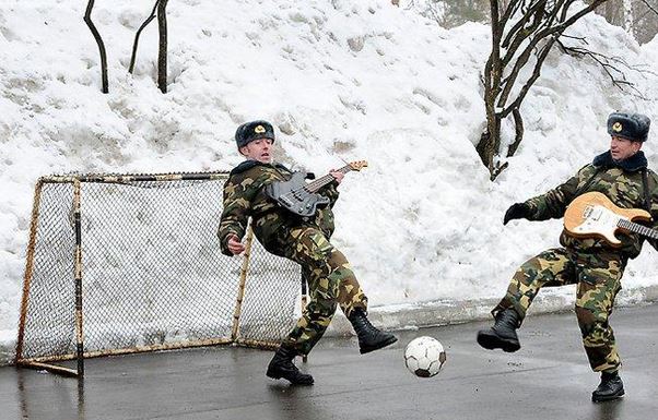 22 Hal gila dan konyol ini hanya bisa kamu temui di Rusia