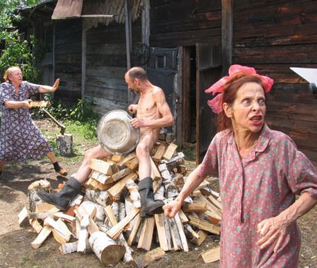 22 Hal gila dan konyol ini hanya bisa kamu temui di Rusia