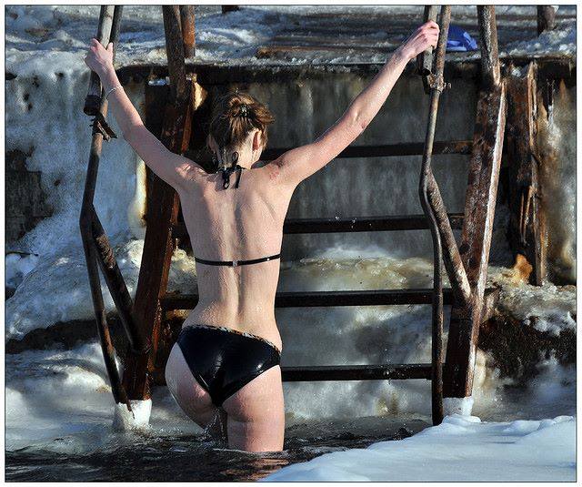 22 Hal gila dan konyol ini hanya bisa kamu temui di Rusia