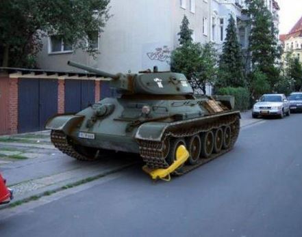 22 Hal gila dan konyol ini hanya bisa kamu temui di Rusia